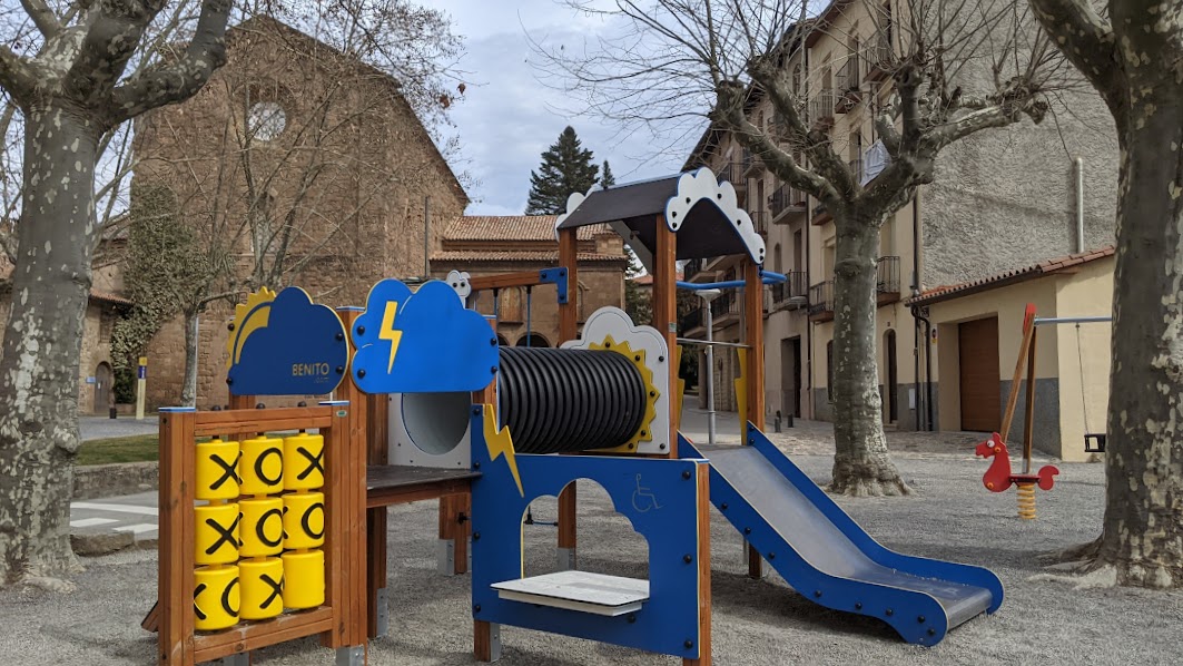 202303 Parc de la plaça de lAbadia